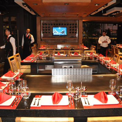 주문 10 Seats 1120x720x790mm 380V/50Hz Commercial Teppanyaki Grill Table with Stainless Steel 304 Construction 온라인 제조